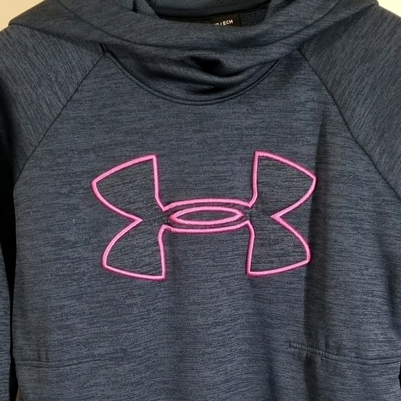Under Armour Ladies Hoodie Size XS Blue/Pink Coldgear Loose Fit - Picture 2 of 5